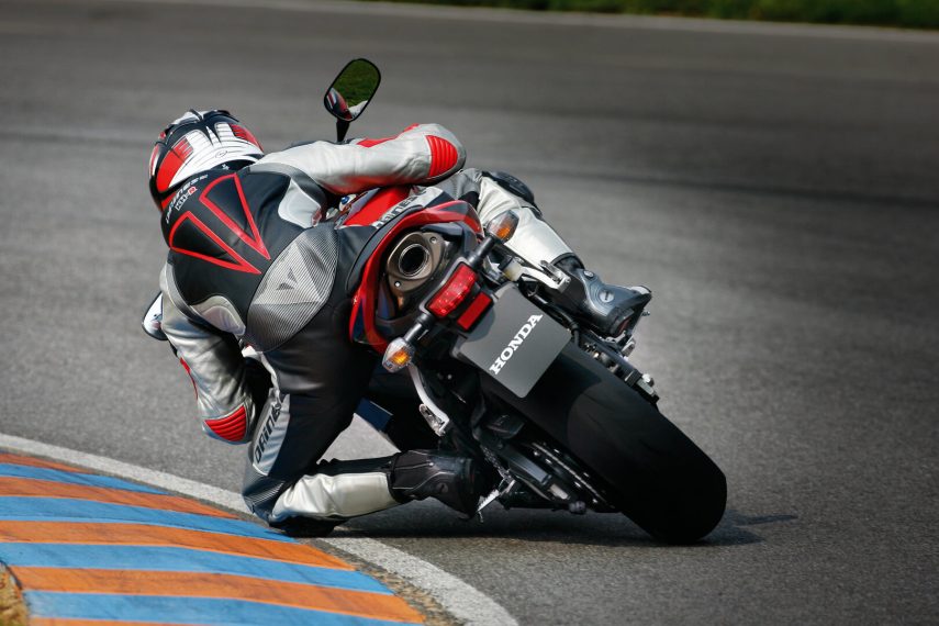 Honda CBR 600 RR 2007 02