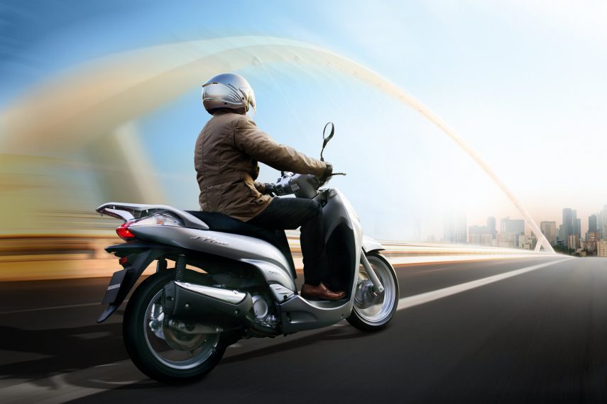 Honda Scoopy SH 300i 9