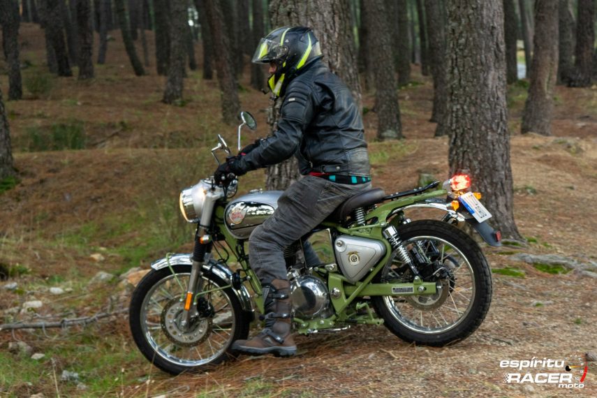 Prueba Royal Enfield Bullet Trials 015