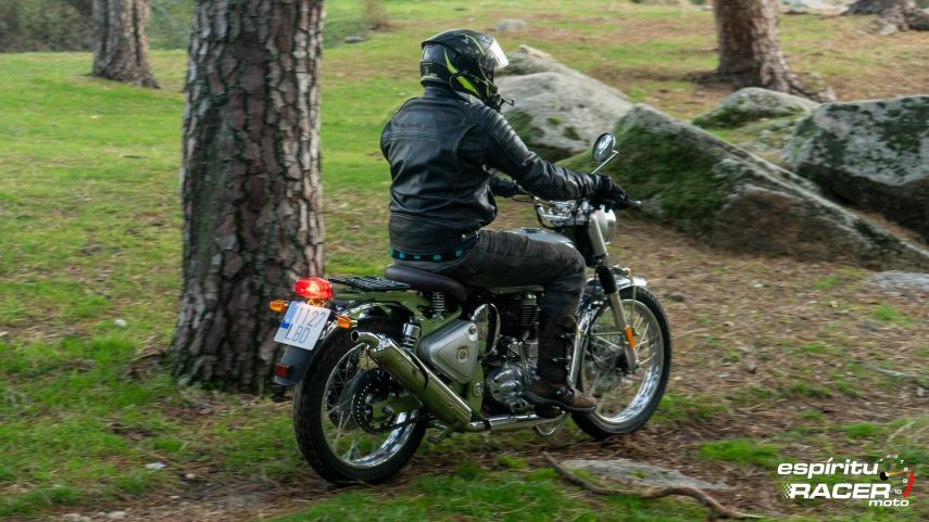Prueba Royal Enfield Bullet Trials 016