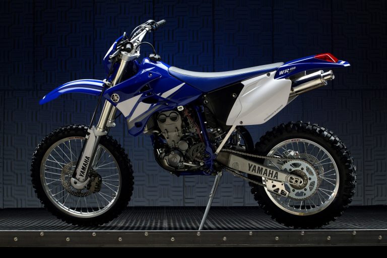 Moto del día Yamaha WR 450 F 2003 espíritu RACER moto