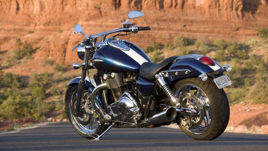 Triumph Thunderbird 1600 3
