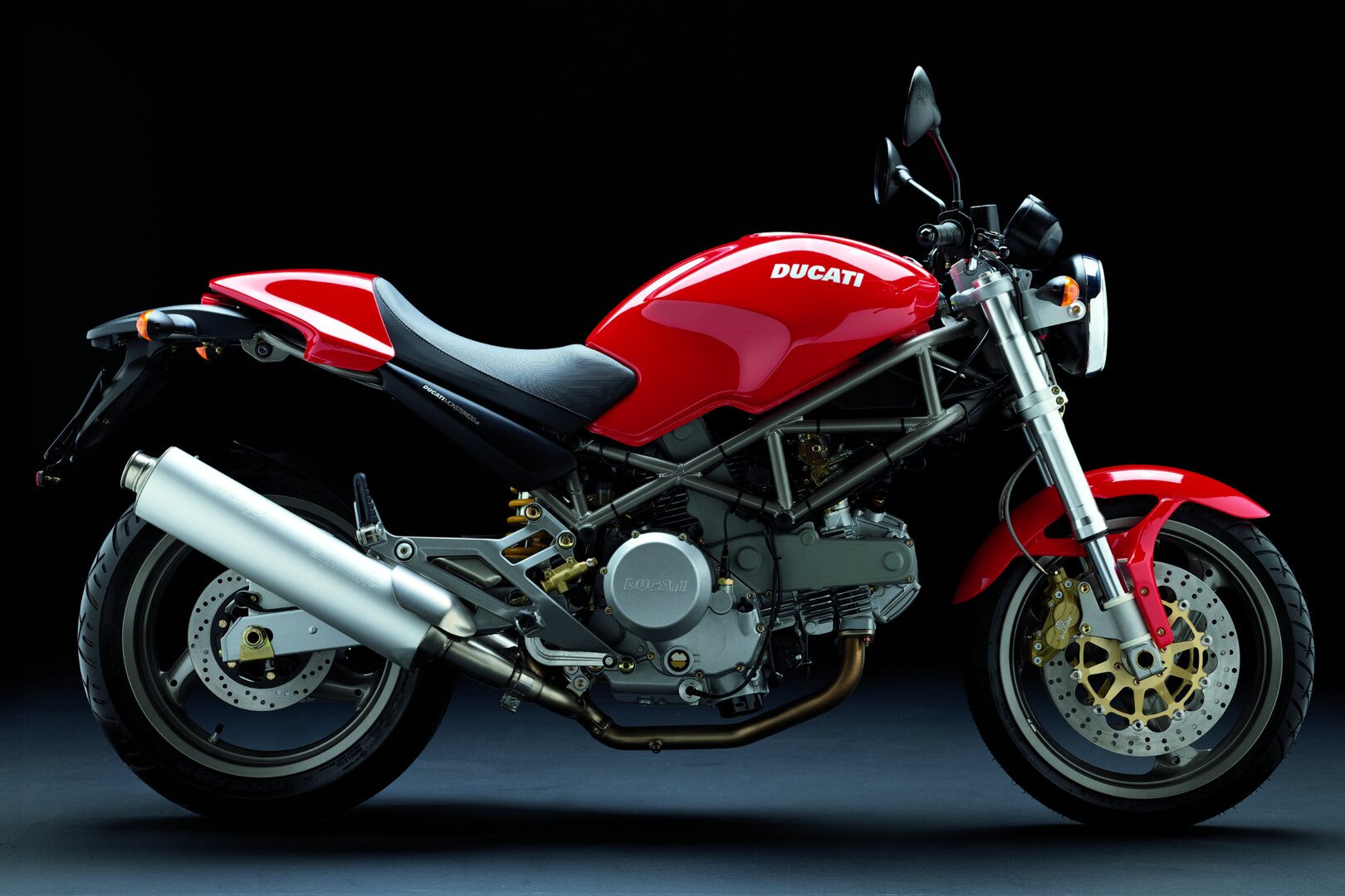 Ducati Monster 620 ie Red