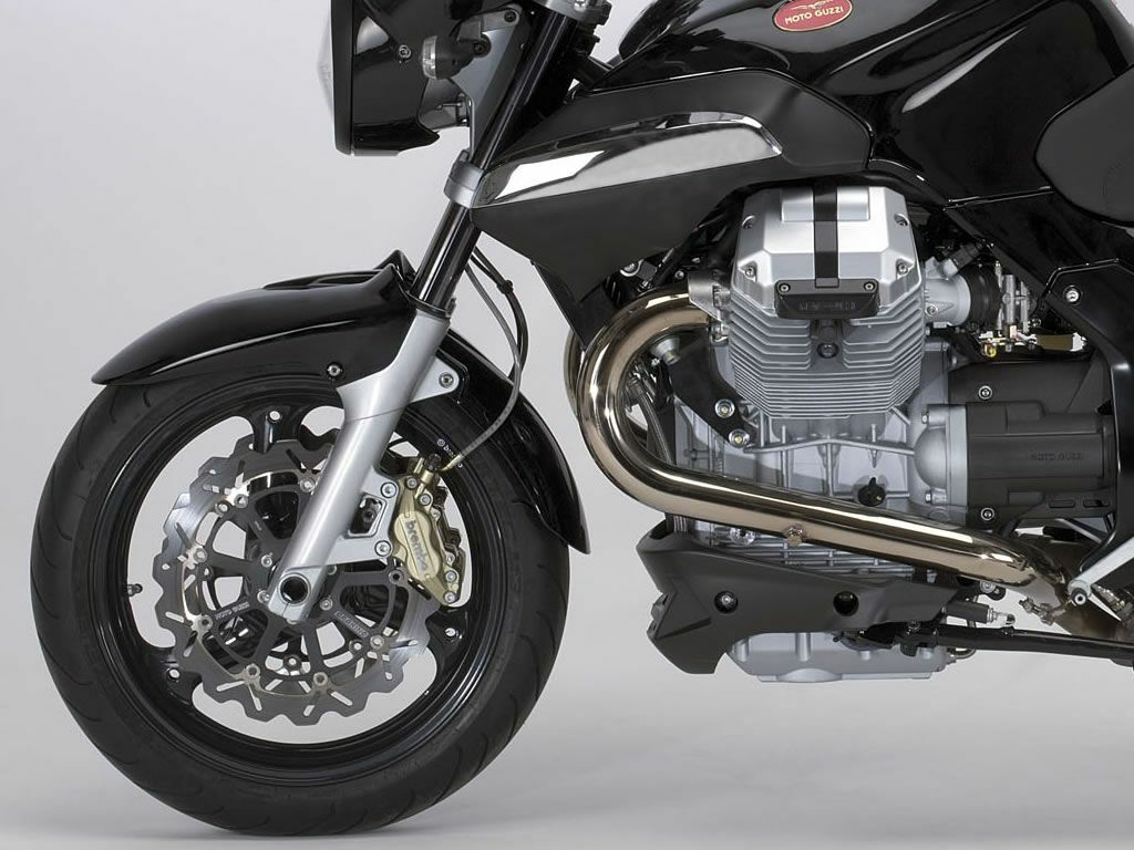 Moto Guzzi 1200 Sport 4V 5