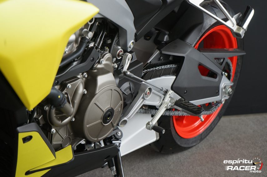 prueba Aprilia Tuono 660 43