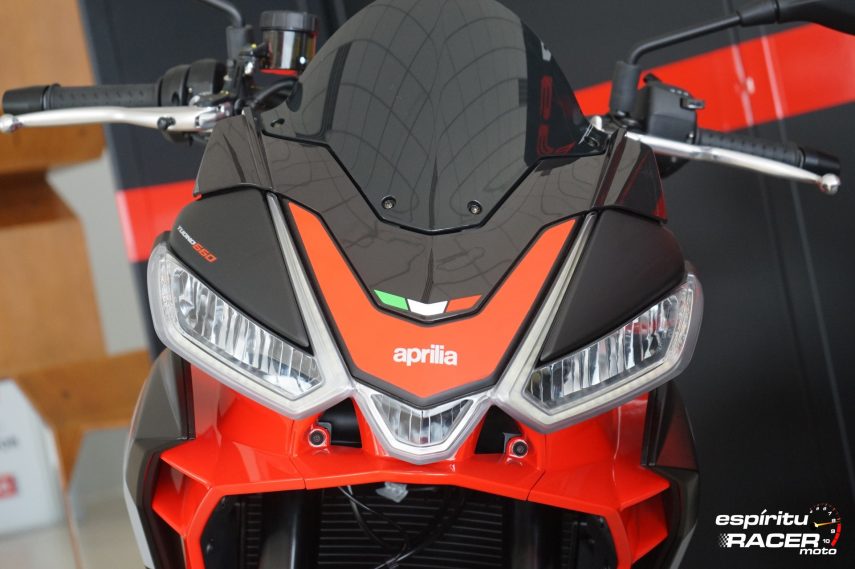 prueba Aprilia Tuono 660 54
