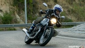 Moto Guzzi V7 850 Special 65
