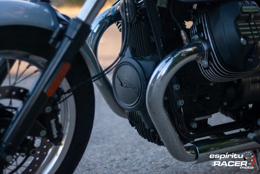 Moto Guzzi V7 850 Special 96