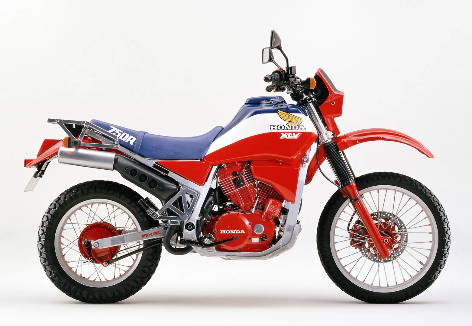 Moto del día: Honda XLV 750 R