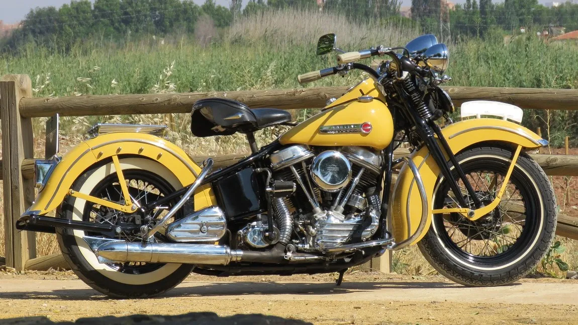 Moto del día: Harley-Davidson Panhead 1948