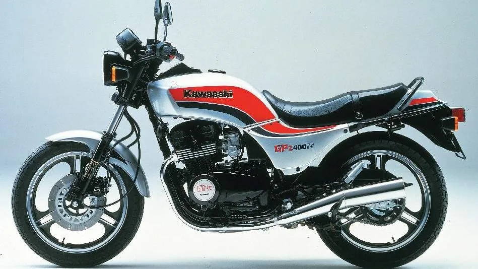 Moto del día: Kawasaki GPZ400