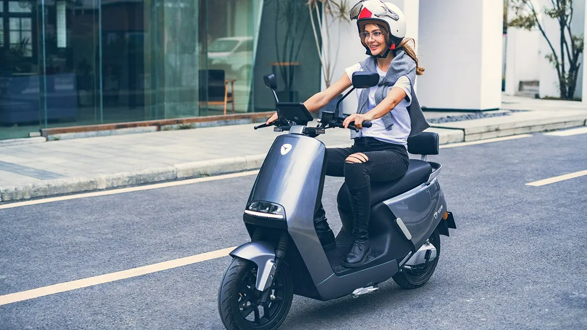 La marca china Yadea venderá sus scooter eléctricos en España