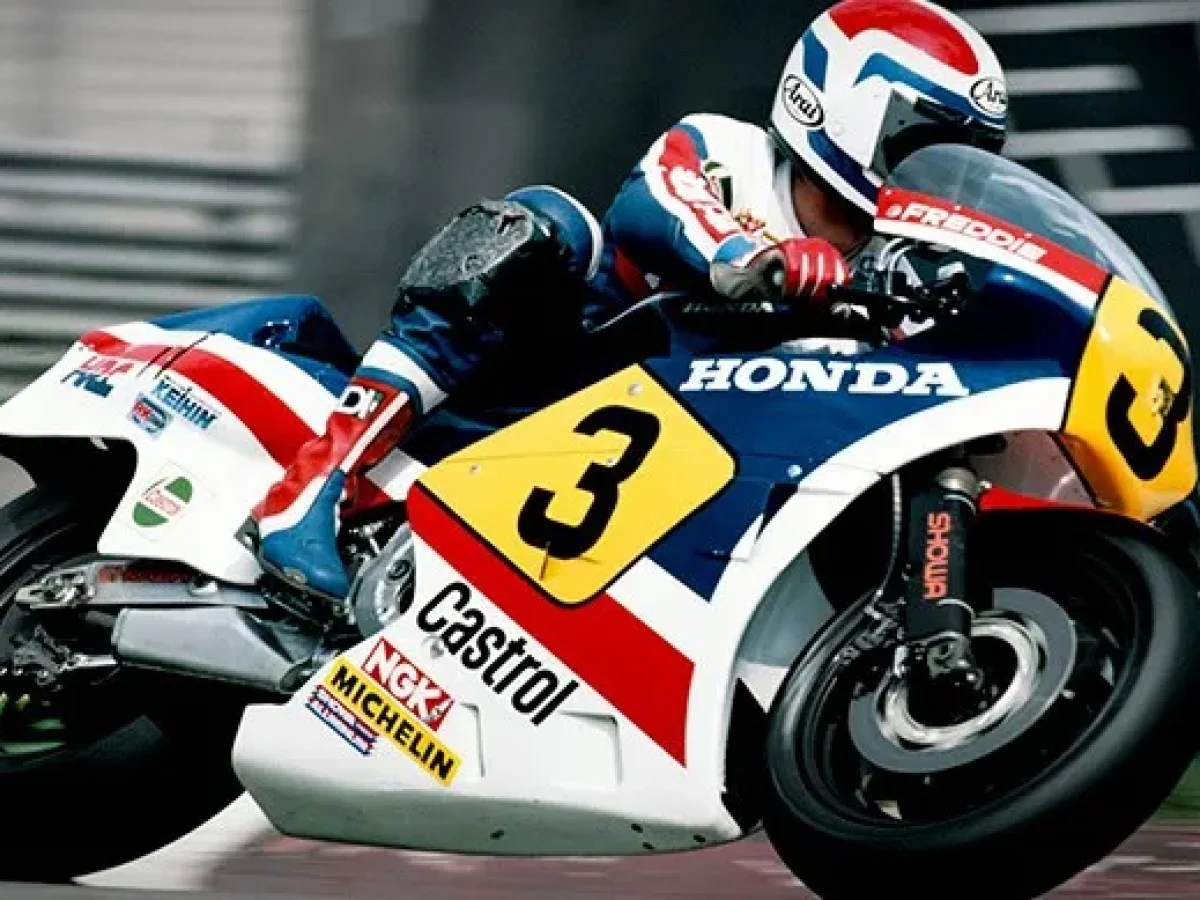 未開封】HONDA NS500 Freddie Spencer ＃3 1983 1/12 ホンダ