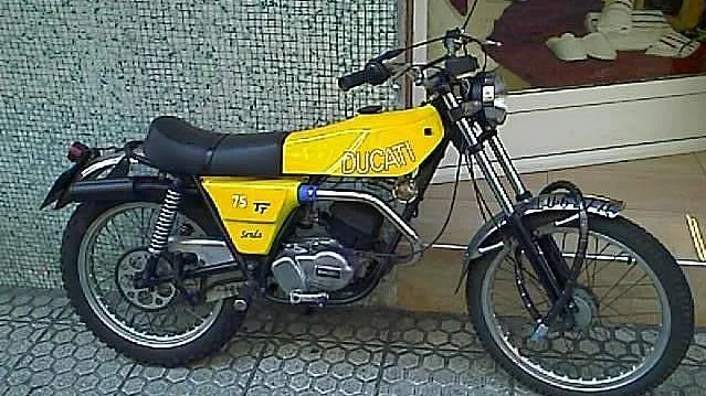 Moto del día: Ducati-Mototrans Senda 75 TT