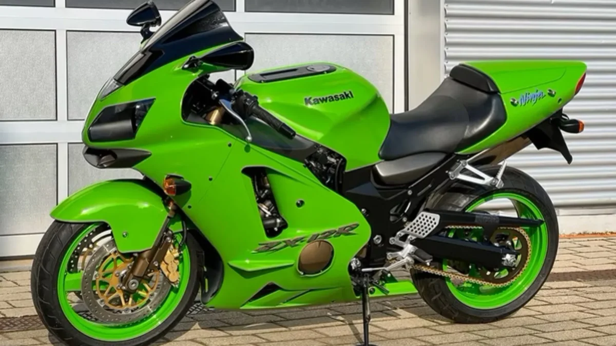 Recordamos la Kawasaki ZX-12R - espíritu RACER moto