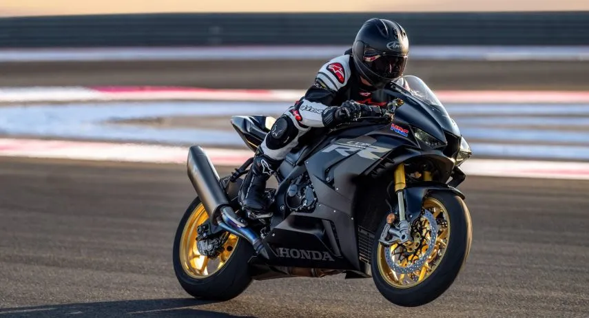 HONDA CBR1000RR R FIREBLADE SP (2)