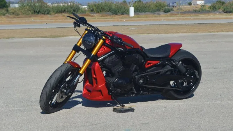 LDK Harley Davidson V Rod 360 Custom (1)