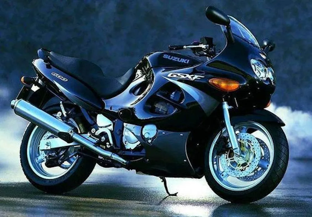 Moto del día: Suzuki GSX600F (1998)