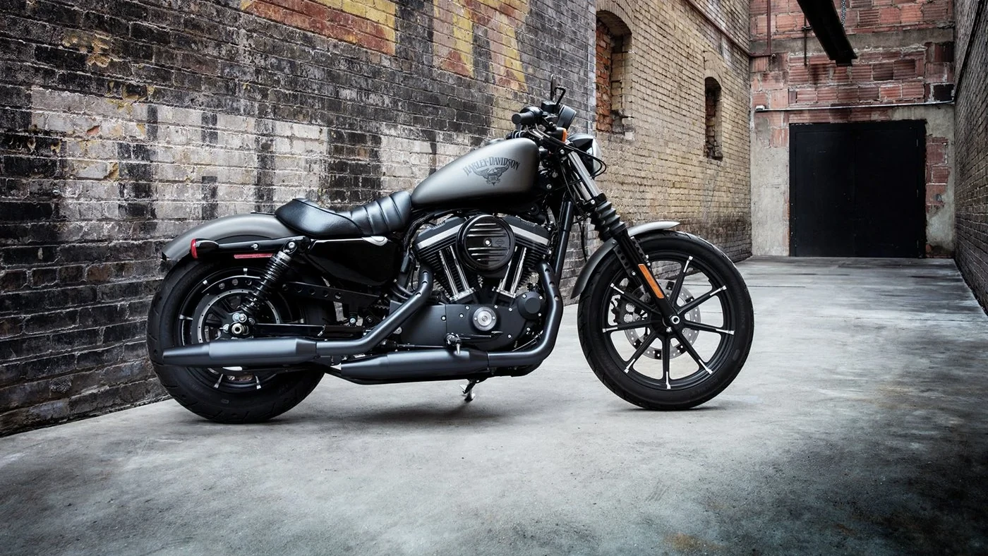 Moto del día: Harley-Davidson Sportster Iron 883