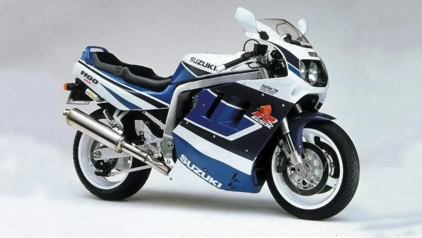 Suzuki GSX R1100 1991 (1)