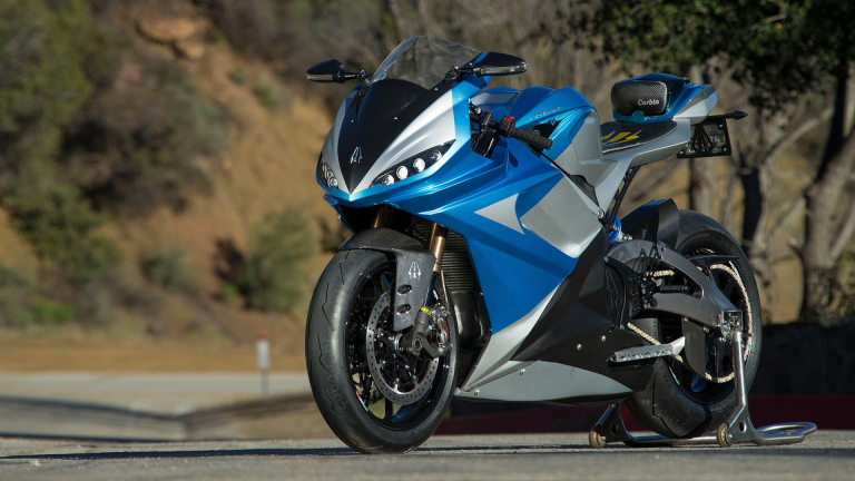 La Lightning LS 218 es la moto eléctrica más rápida del mundo pero se