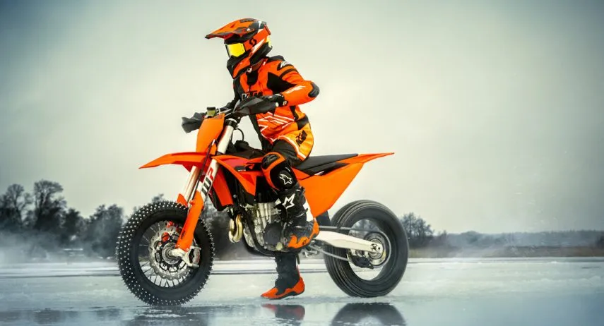 KTM 450 SMR 2025 (3)