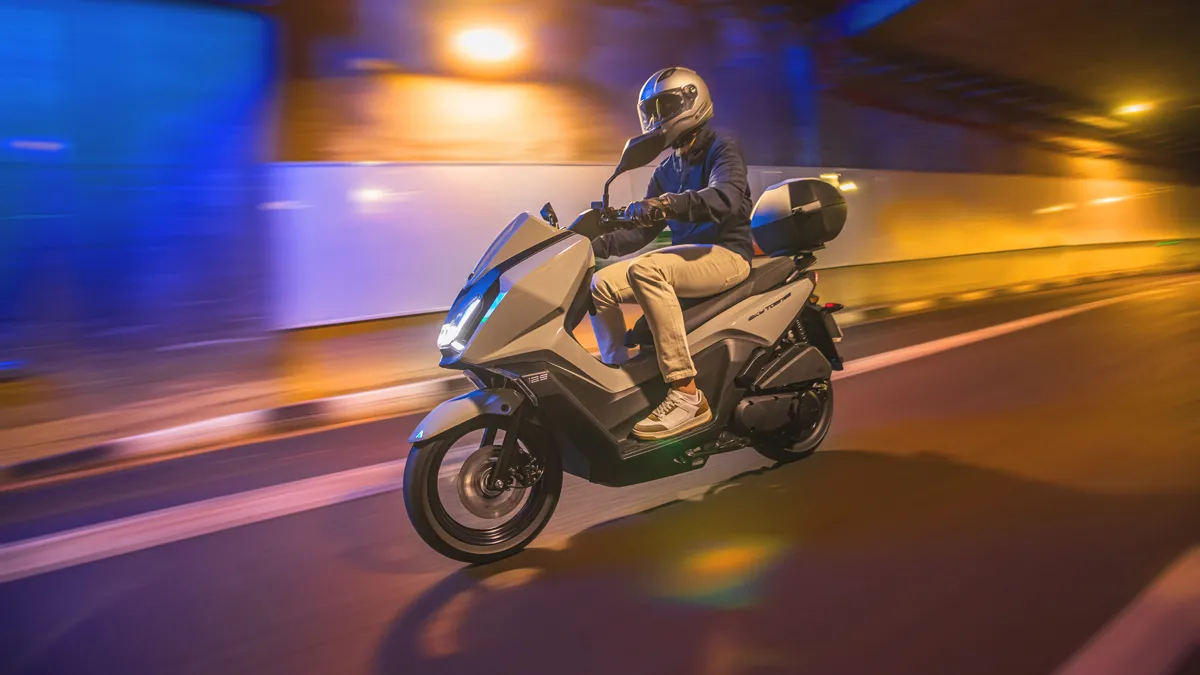 Nuevo KYMCO Sky Town 125 ABS, un compacto muy sostenible