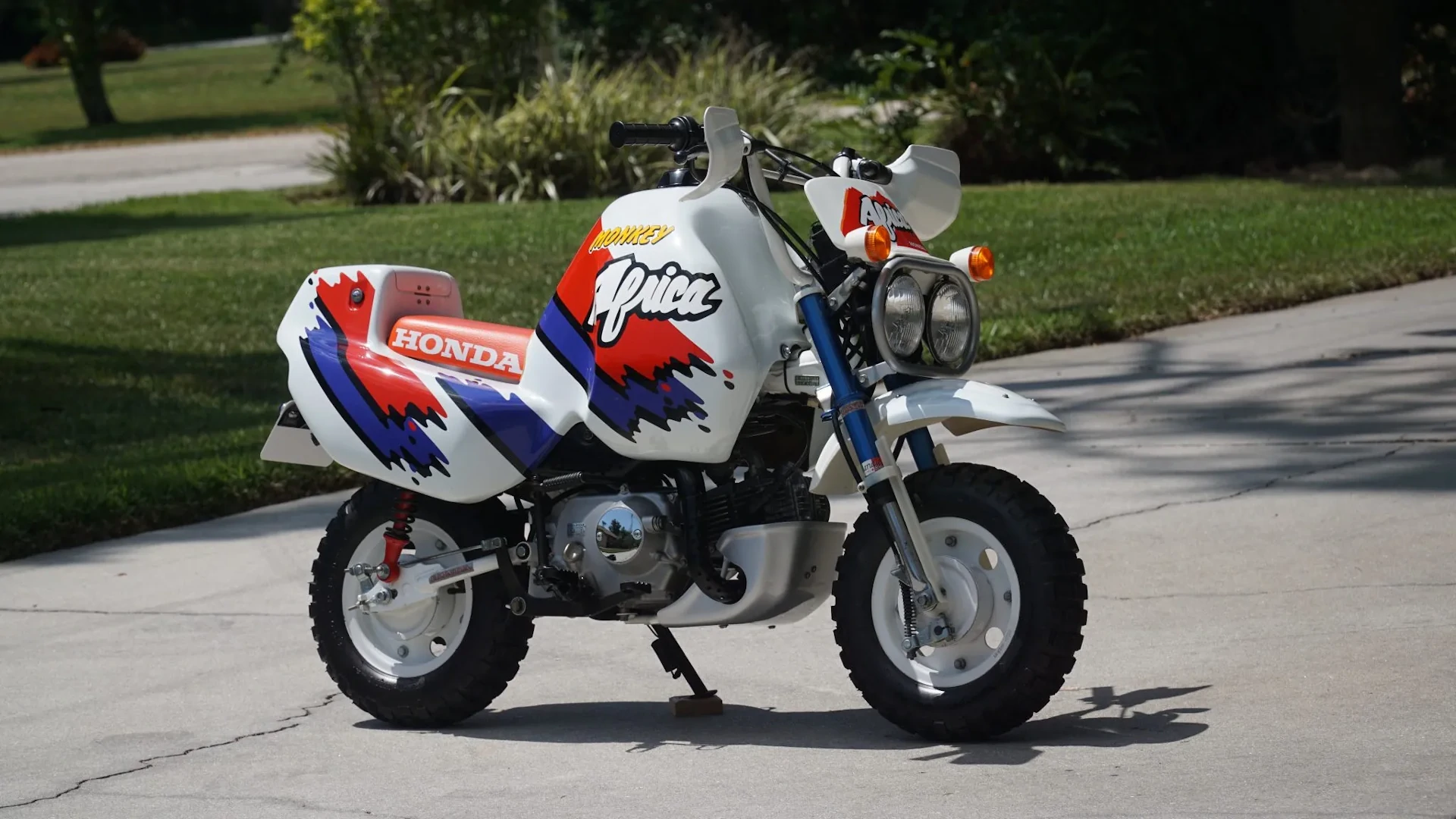 Moto del día: Honda Z50J Monkey Baja Africa