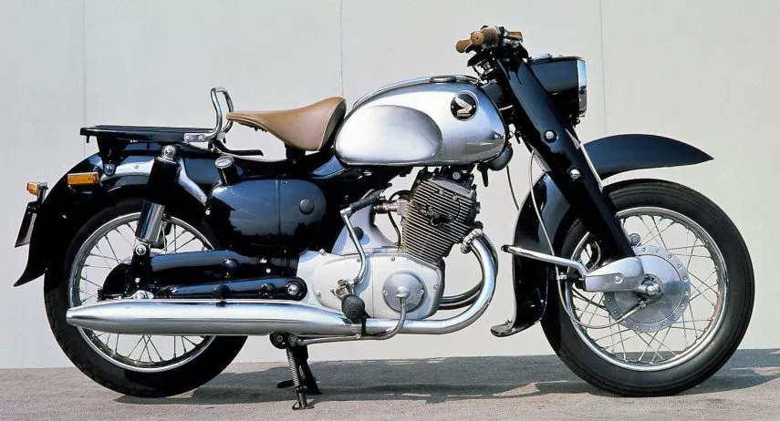 Honda C70 Dream (1)