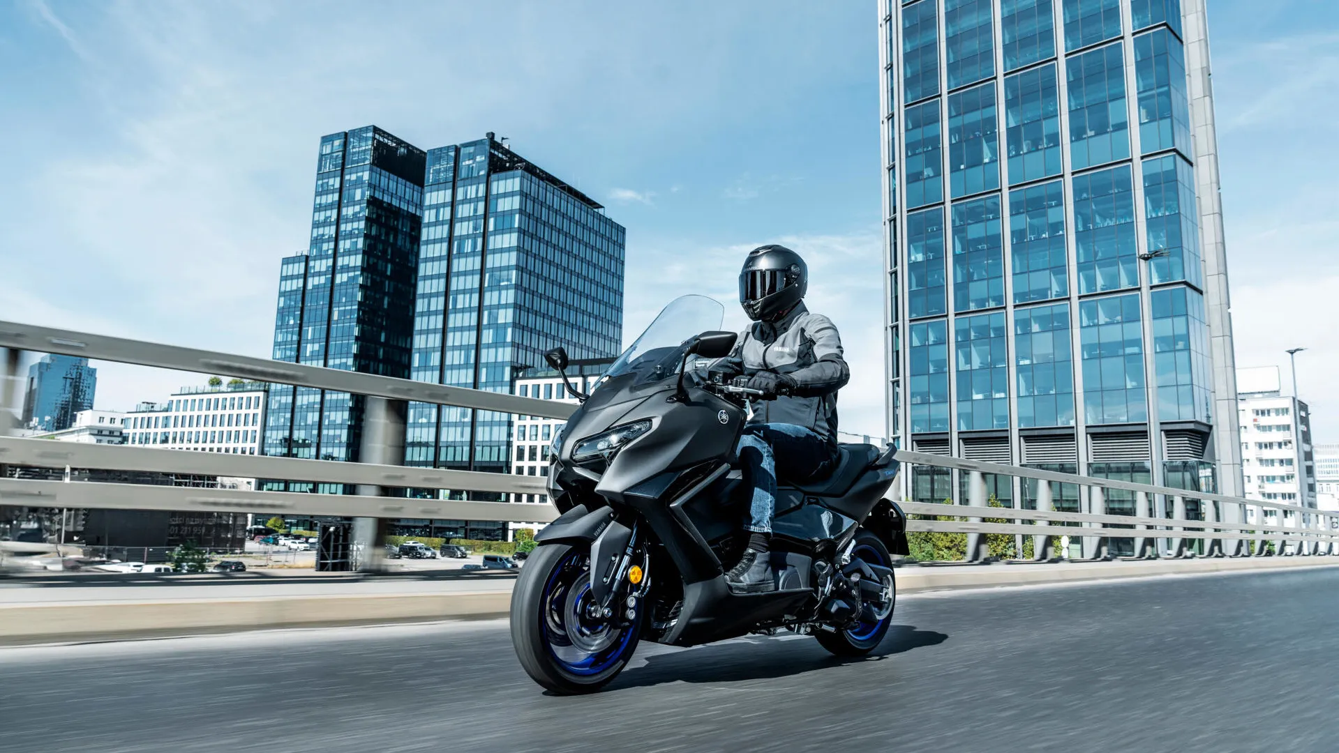 Nueva Yamaha TMAX 2025, una renovación sin novedades