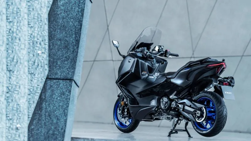 Yamaha TMax 2025 (3)