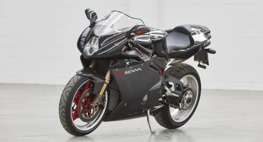 MV Agusta F4 750 Senna (1)