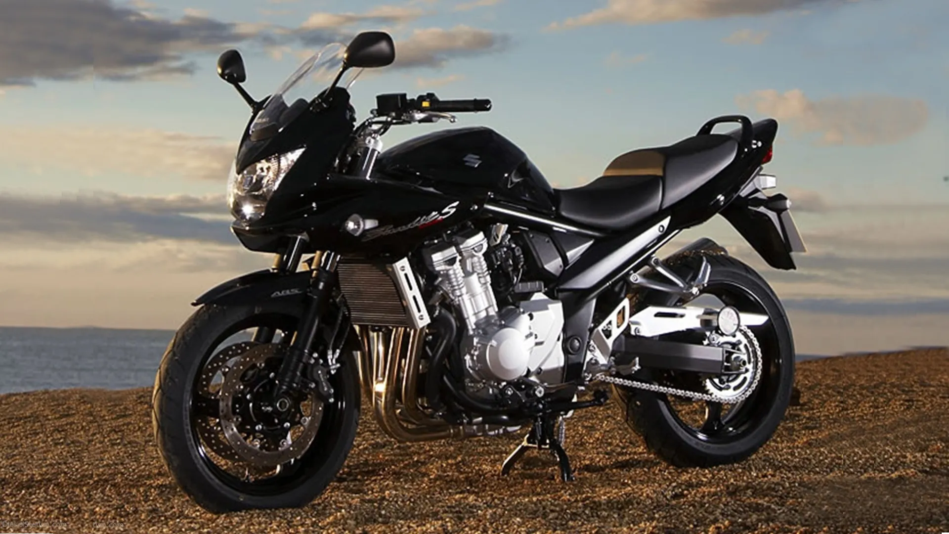 Moto del día: Suzuki Bandit 650 S (2009)