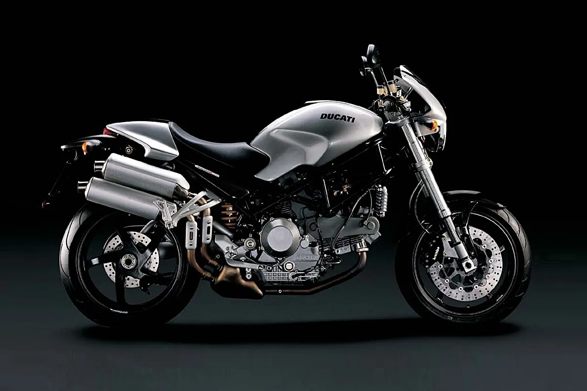 Moto del día: Ducati Monster 800 S2R