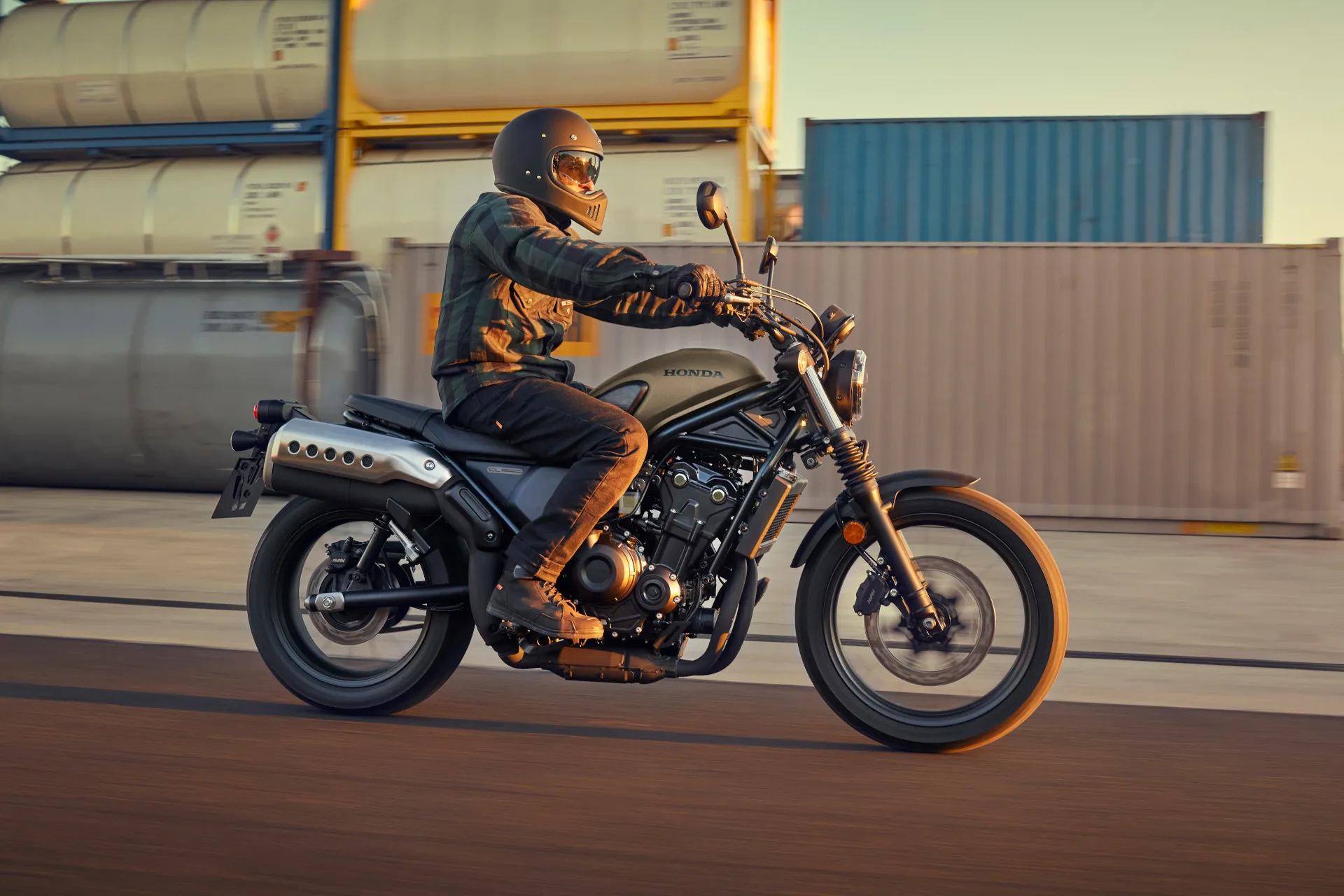 Honda CL500: Scrambler sencilla, pero con mucho carácter