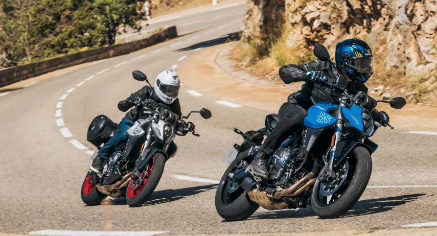Suzuki GSX 8S (1)