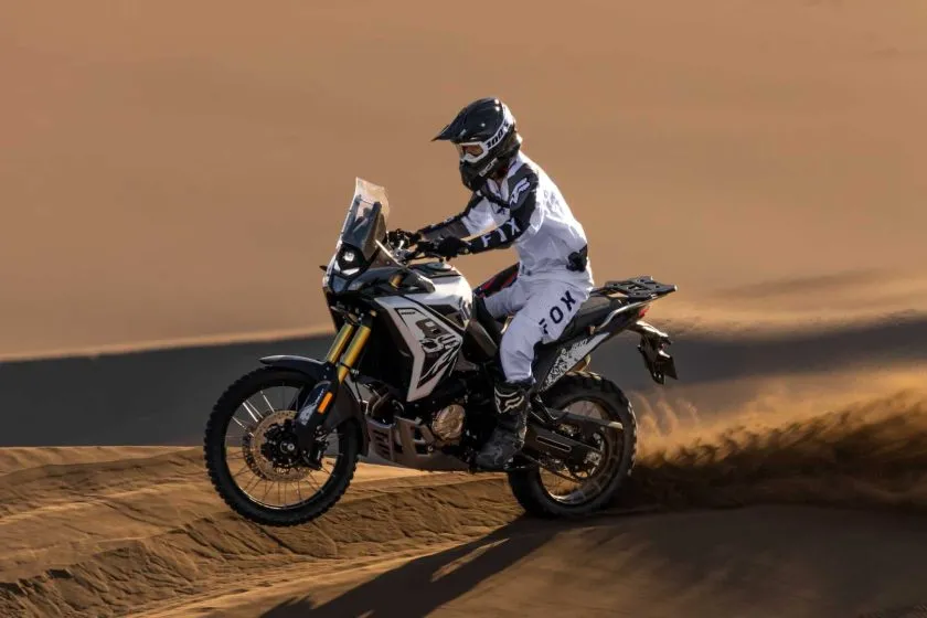 Voge DS800 Rally (1)