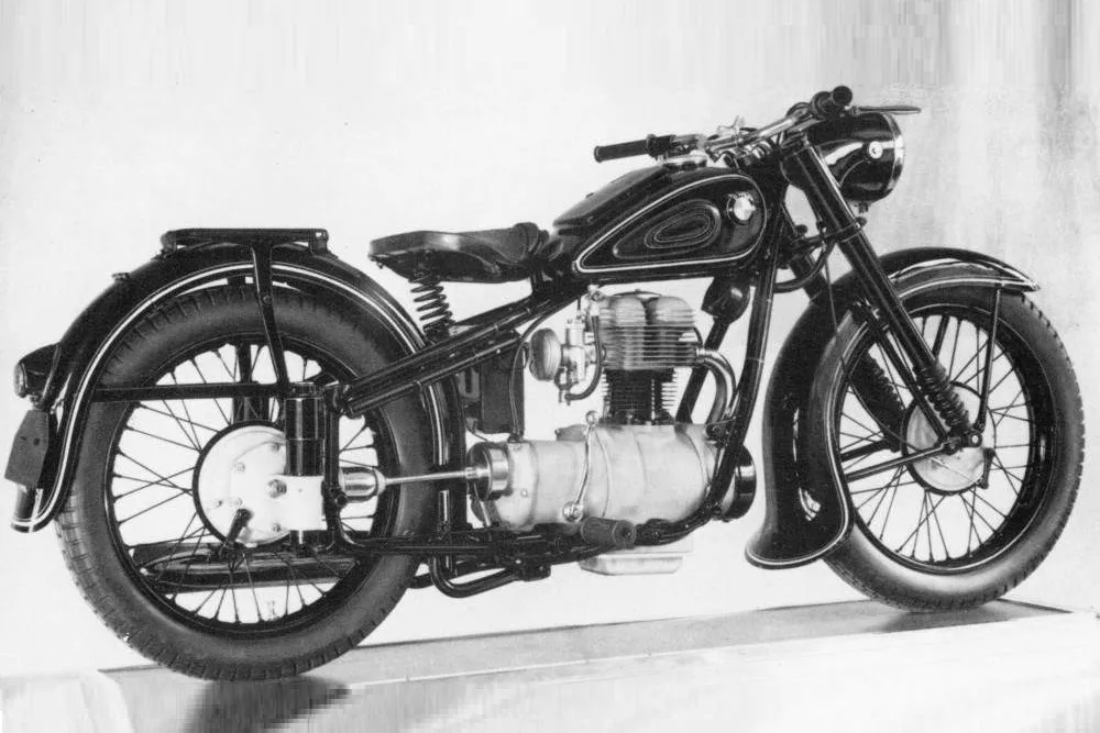 BMW R25 (2)