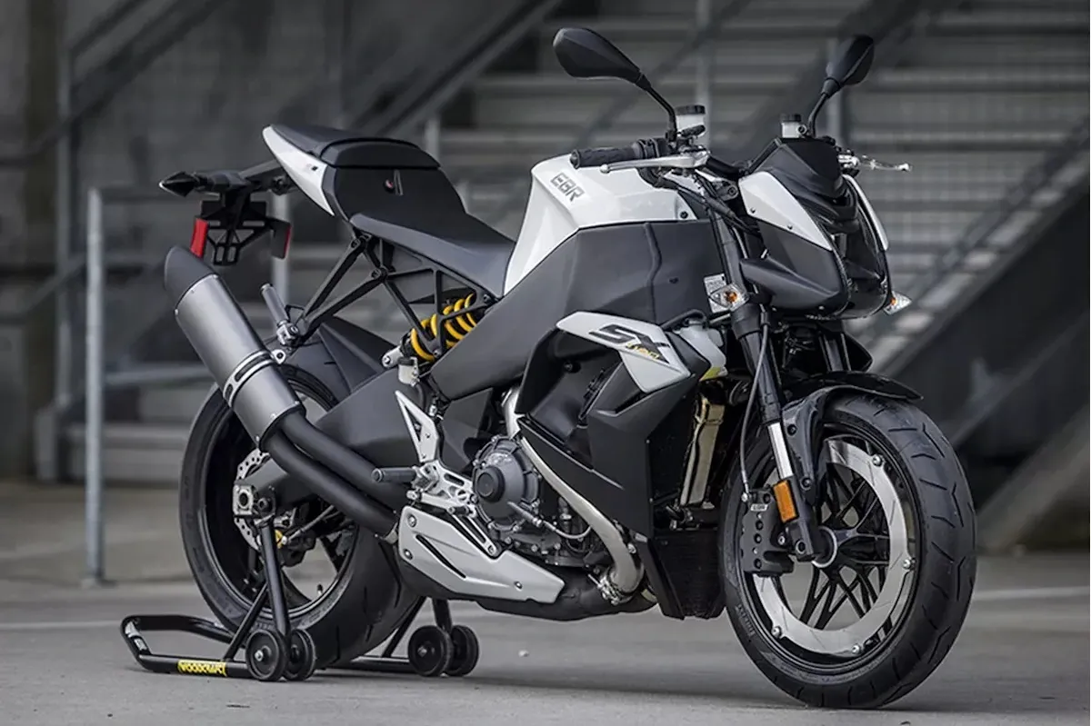 Moto del día: EBR 1190SX