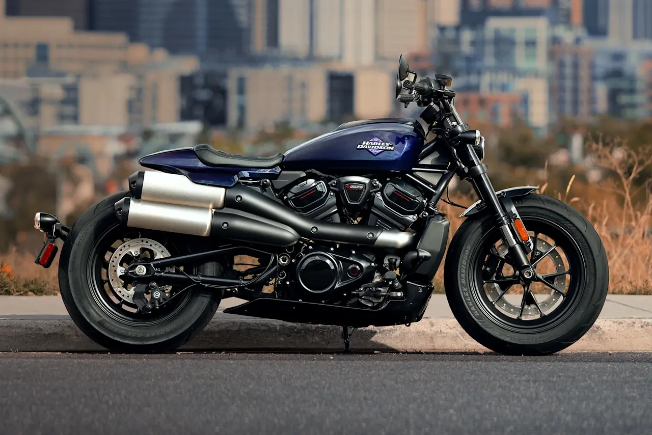 Harley Sportster S: desmitificando la naked deportiva que desafía a las deportivas puras