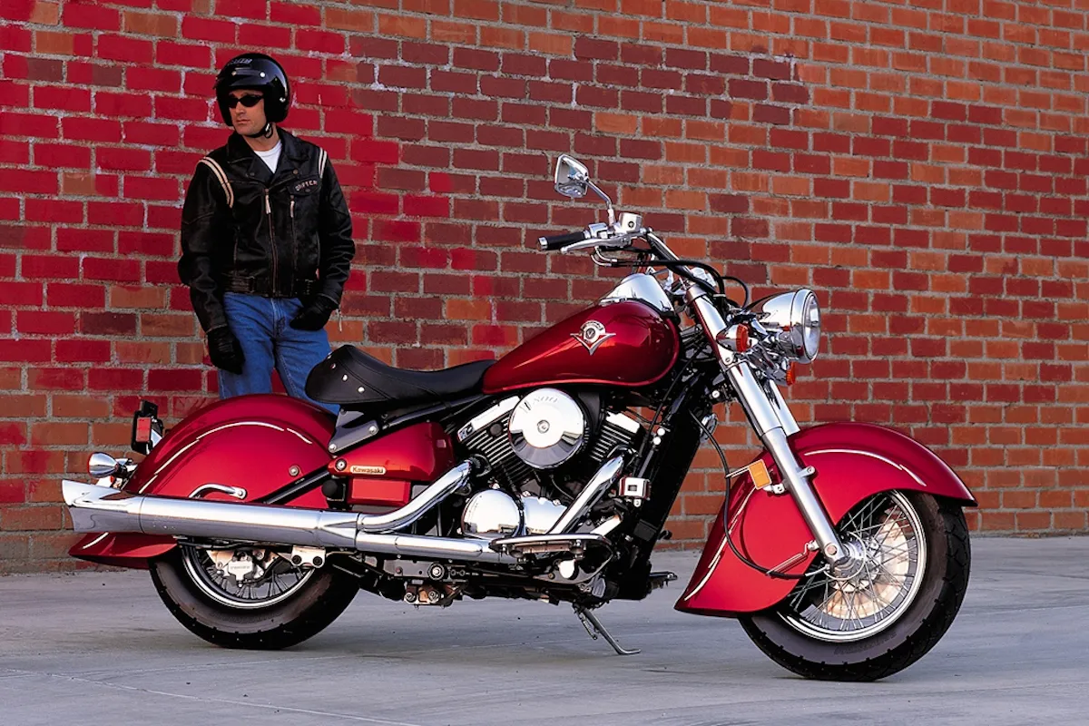 Kawasaki VN 800 Drifter (2)