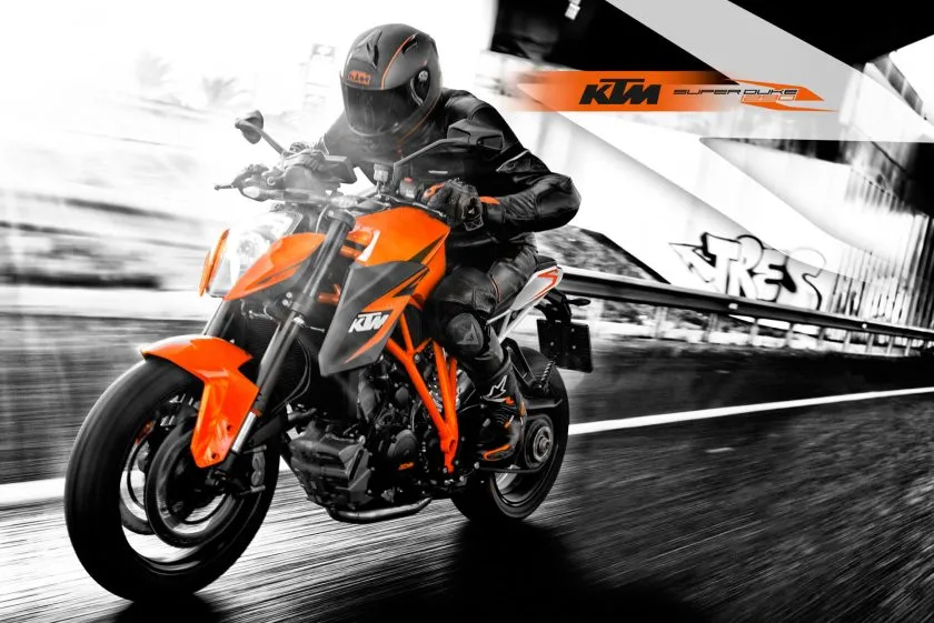 KTM 1290 Super Duke R (1)