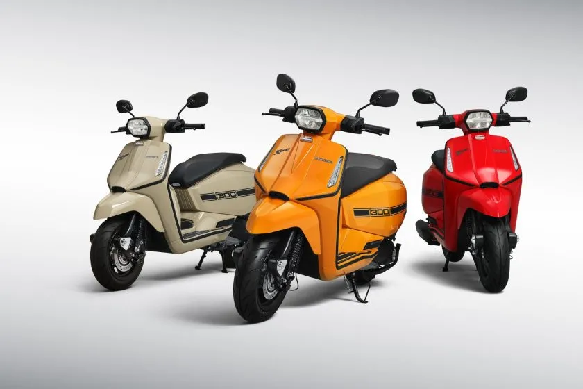 Lambretta X300 SR (1)
