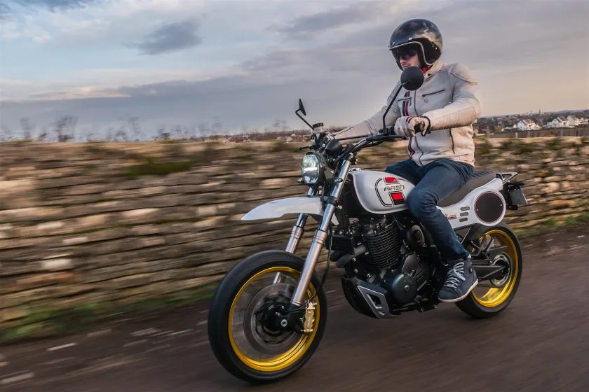 Mash X Ride 650 Classic (1)