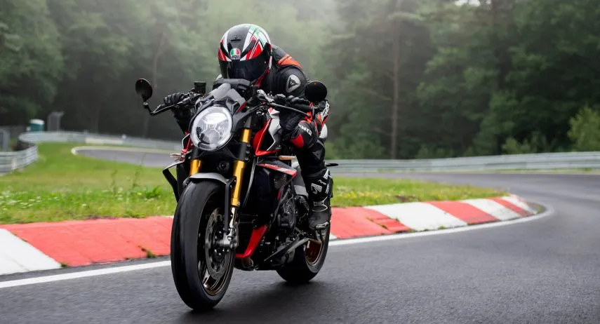 MV Agusta Brutale 1000 Nürburgring (2)