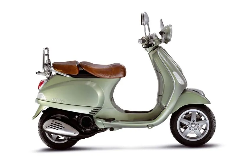 Vespa LXV 125 (2)