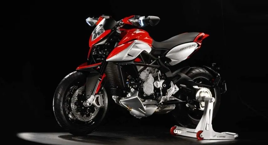 MV Agusta Riavel 800 (1)