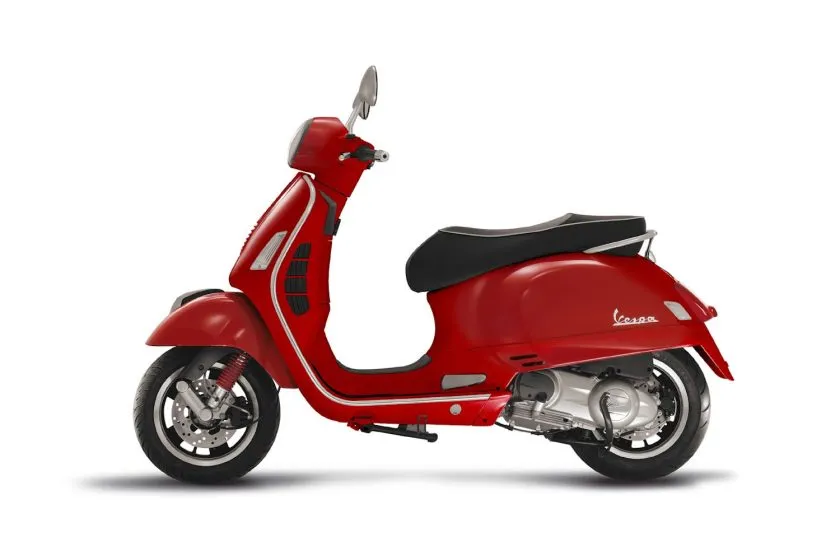 Vespa GTS 300 Super (1)