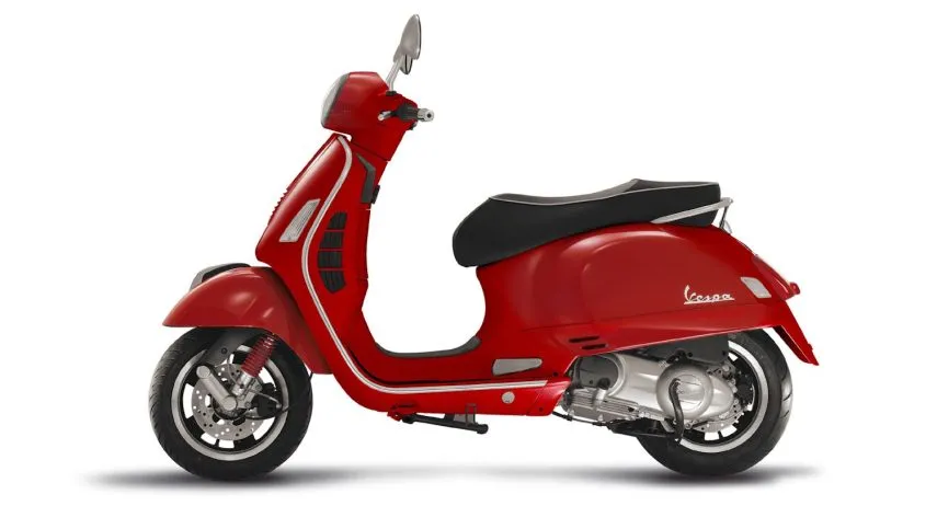 Vespa GTS 300 Super (1)