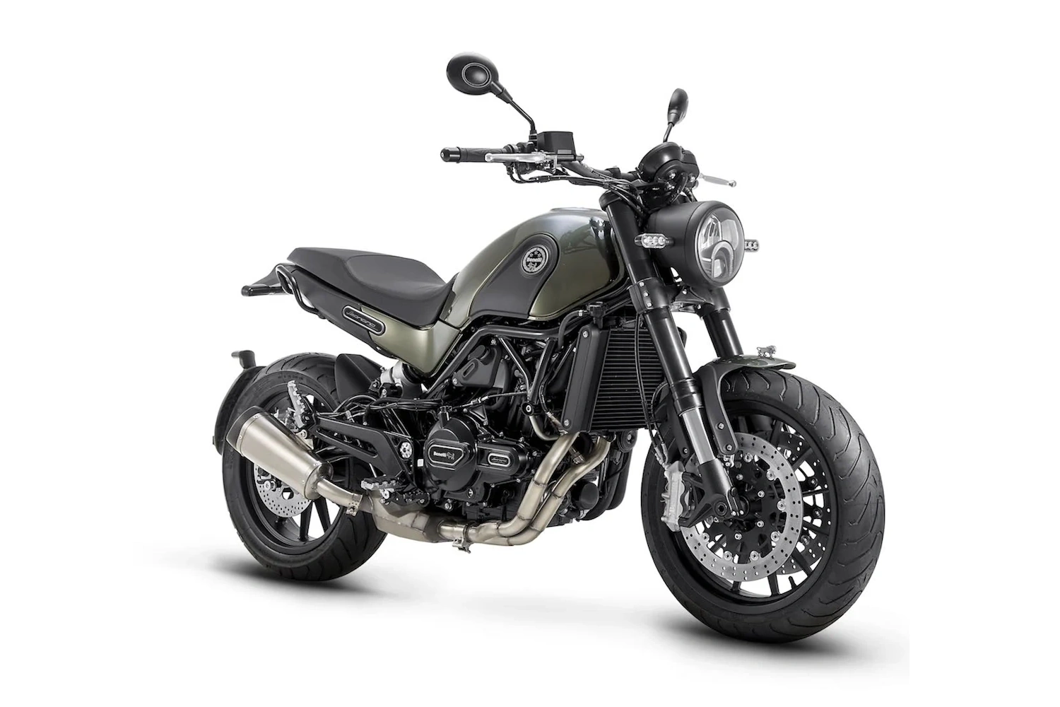 Moto del día: Benelli Leoncino 502 (2017)